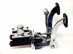 Jamar  Pedal Assembly with Slim Line Master Cylinders and a Roller Pedal Throttle